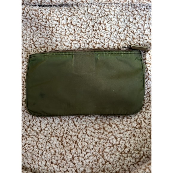 Prada makeup pouch - Picture 2 of 6